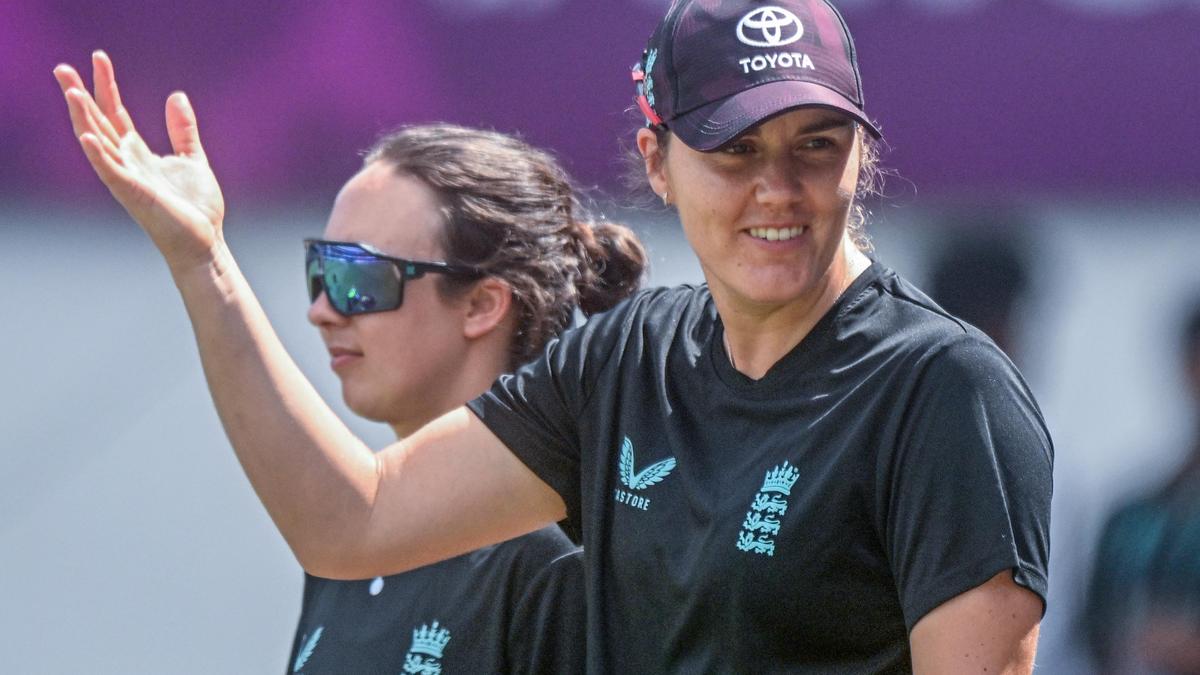 Have plans for team after Devine’s exit: White Ferns coach Sawyer Have plans for team after Devine’s exit: White Ferns coach Sawyer