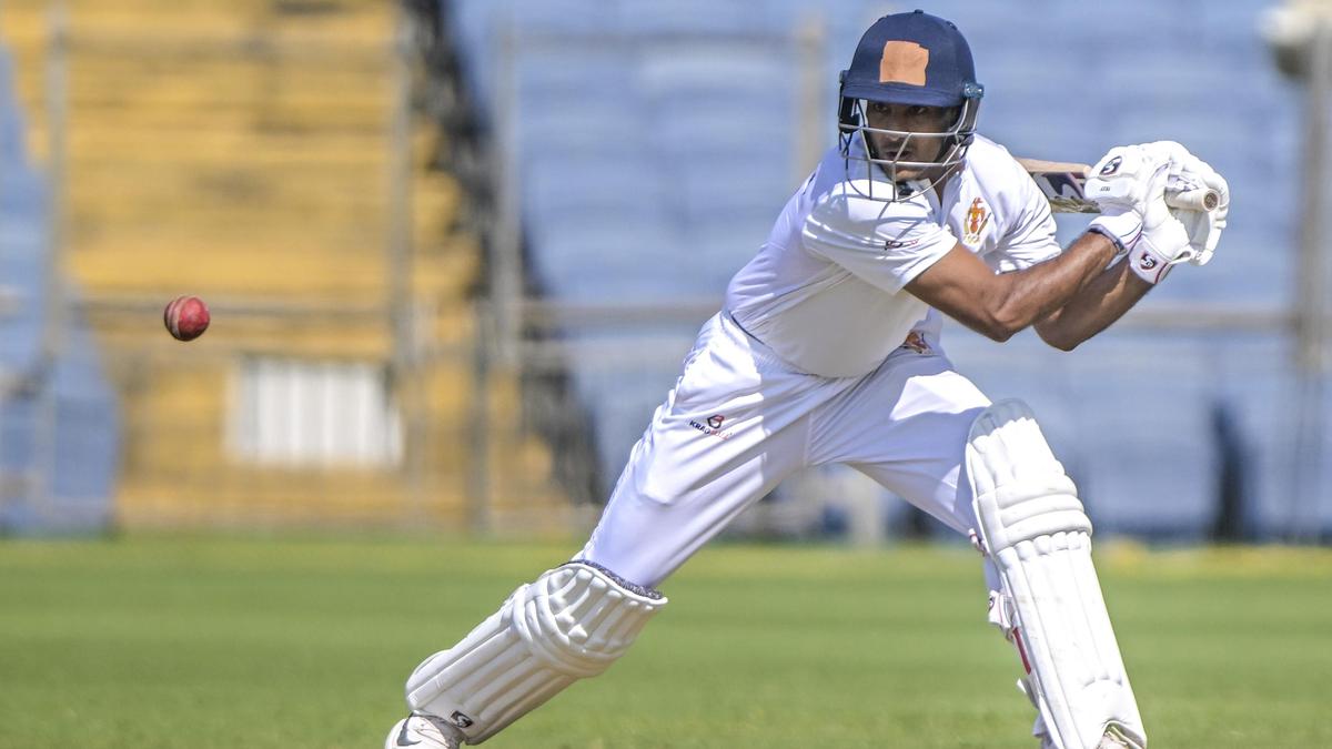 RANJI TROPHY | Karnataka and Maharashtra share the honours on opening day