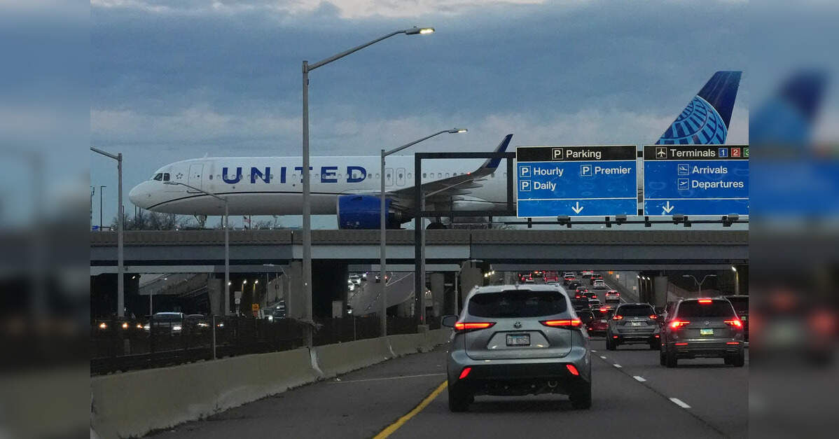 Major US Airports Face Shutdown Flight Cuts Amid Government Crisis, ETTravelWorld Major US Airports Face Shutdown Flight Cuts Amid Government Crisis, ETTravelWorld