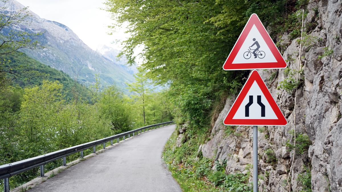 Come, follow me: The road signs story Come, follow me: The road signs story