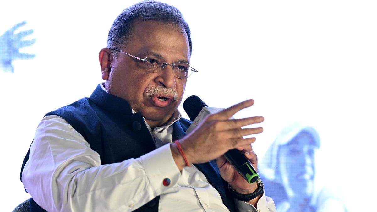 Sumariwalla honoured with Asian Athletics Leadership Gold Pin in Gumi