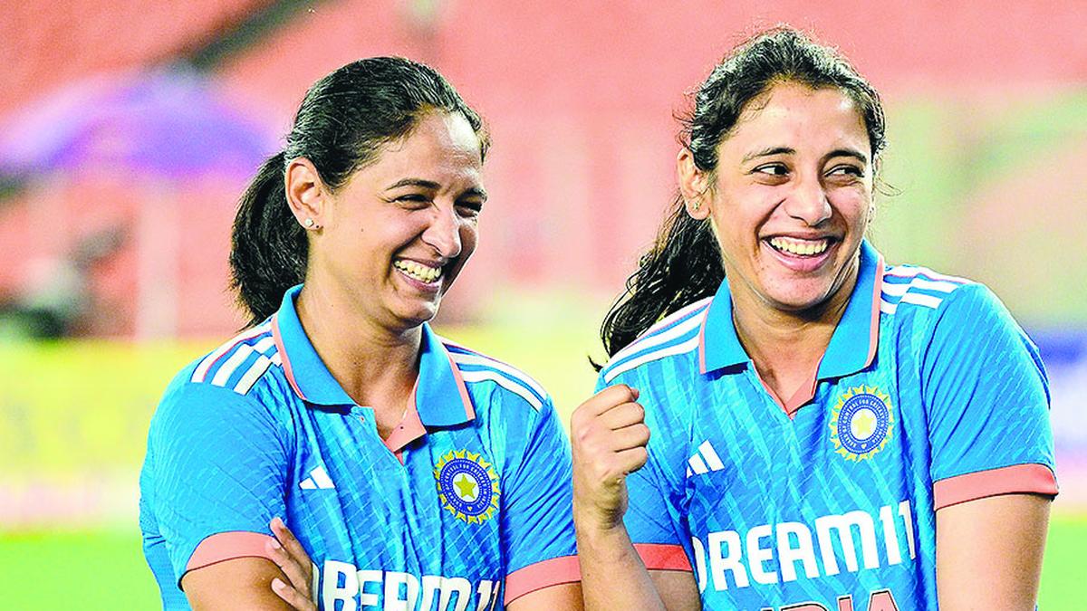 Women’s ODI Tri-Series: South Africa opt to bowl against India
