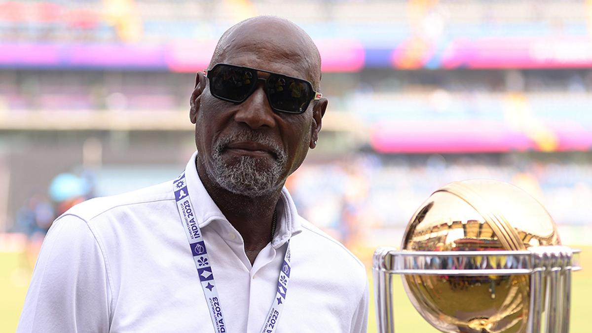 Brian Lara, Viv Richards to help beleaguered West Indies team
