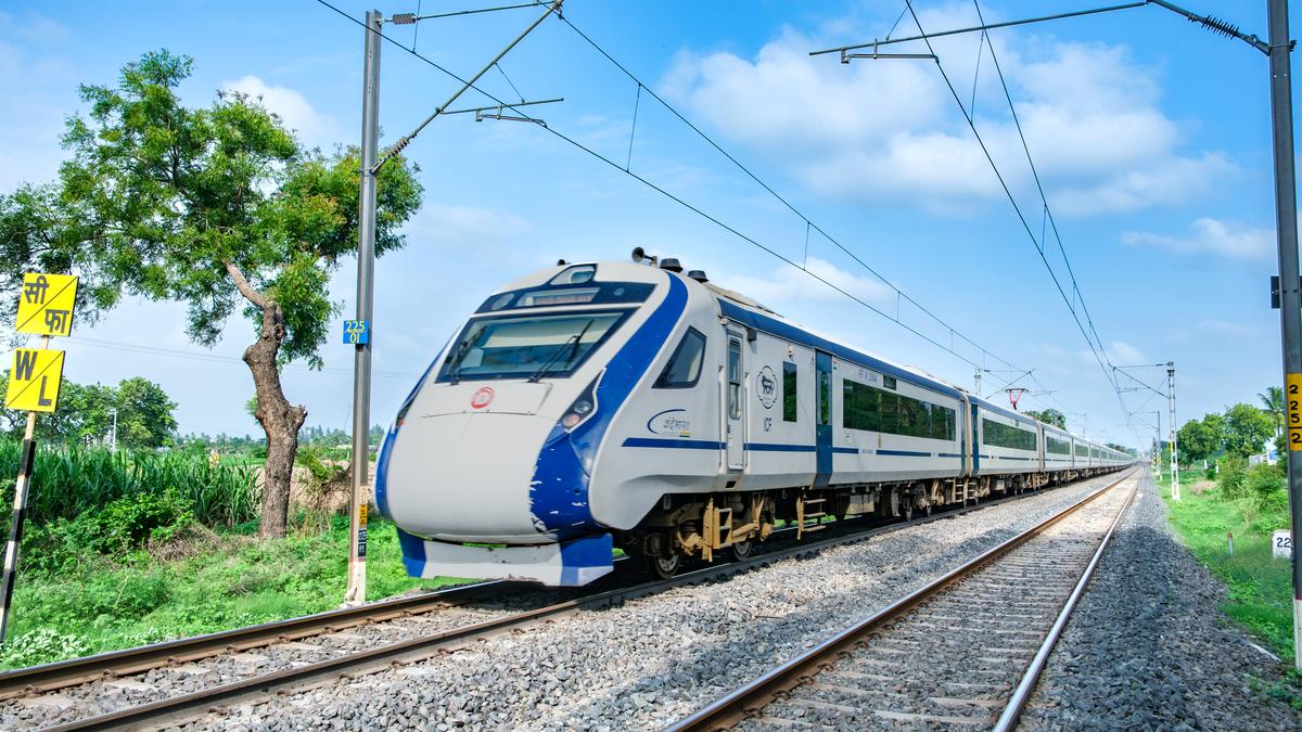 What makes monsoon the best season for train journeys in India What makes monsoon the best season for train journeys in India