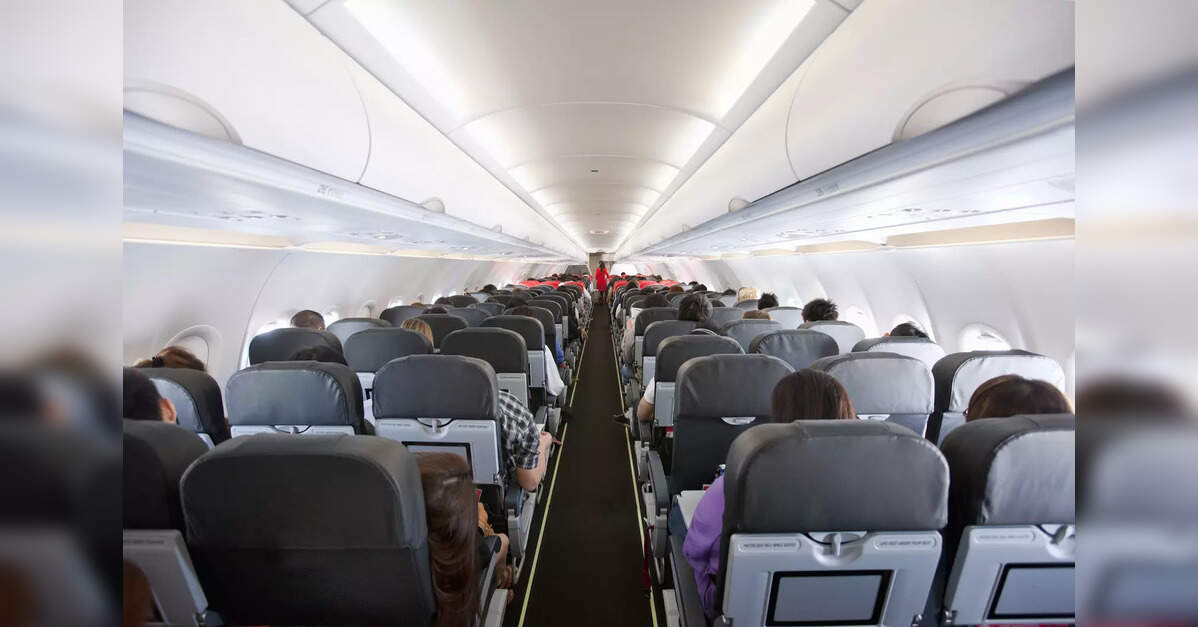 ICRA cuts FY26 growth pace forecast for Indian aviation, ETTravelWorld