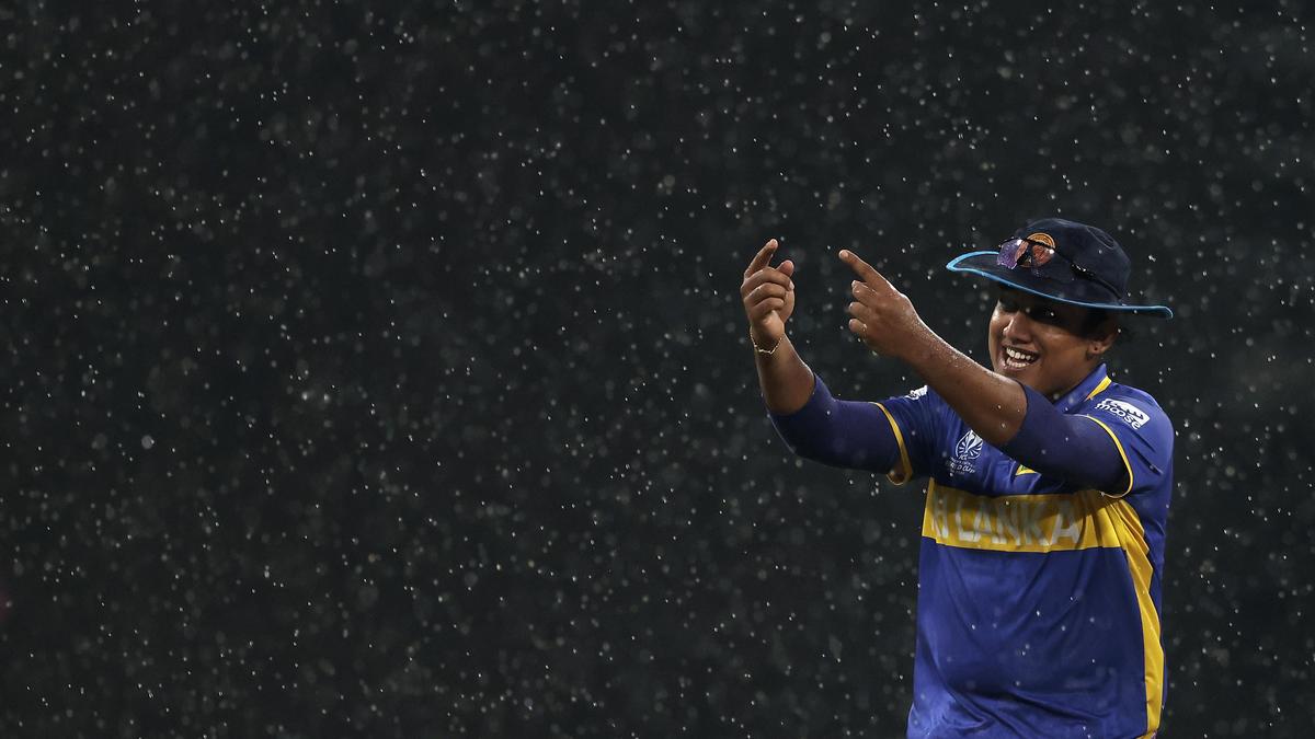 Women’s World Cup: Sri Lanka vs Pakistan match abandoned as rain interrupts play in Colombo again Women’s World Cup: Sri Lanka vs Pakistan match abandoned as rain interrupts play in Colombo again