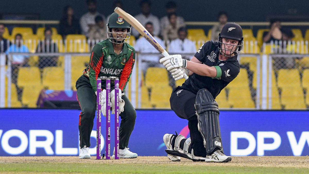 Women’s ODI World Cup | Halliday, Devine shine as White Ferns post first win Women’s ODI World Cup | Halliday, Devine shine as White Ferns post first win