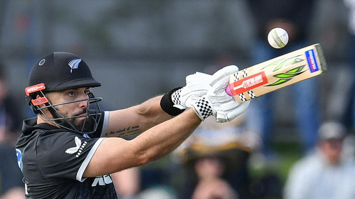 Daryl Mitchell’s 119 lifts New Zealand to a seven-run win over the West Indies in the 1st ODI Daryl Mitchell’s 119 lifts New Zealand to a seven-run win over the West Indies in the 1st ODI