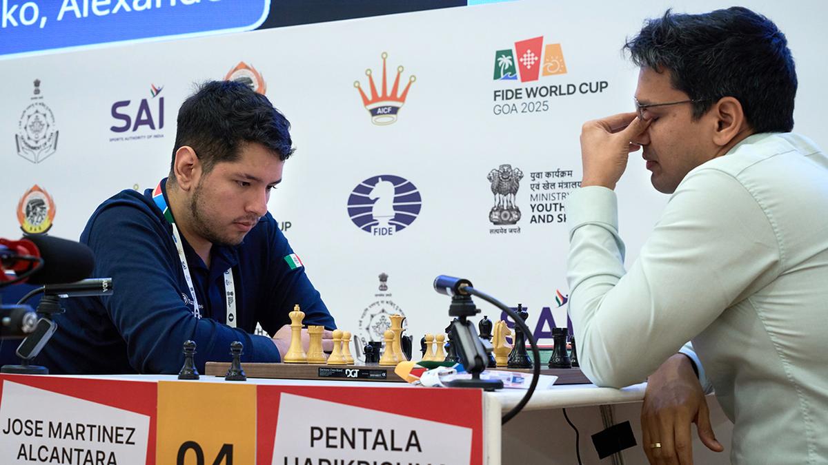 Chess World Cup | Alcantara keeps his nerve to knock out Harikrishna Chess World Cup | Alcantara keeps his nerve to knock out Harikrishna