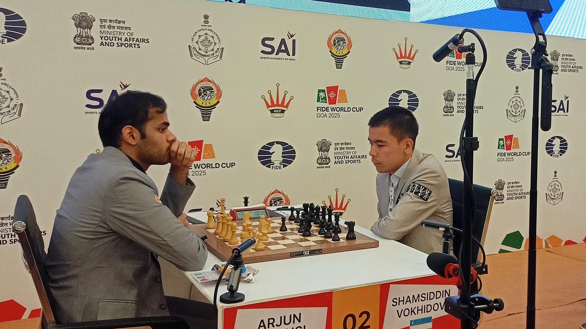 Arjun outclasses Vokhidov; Pranav posts impressive win Arjun outclasses Vokhidov; Pranav posts impressive win