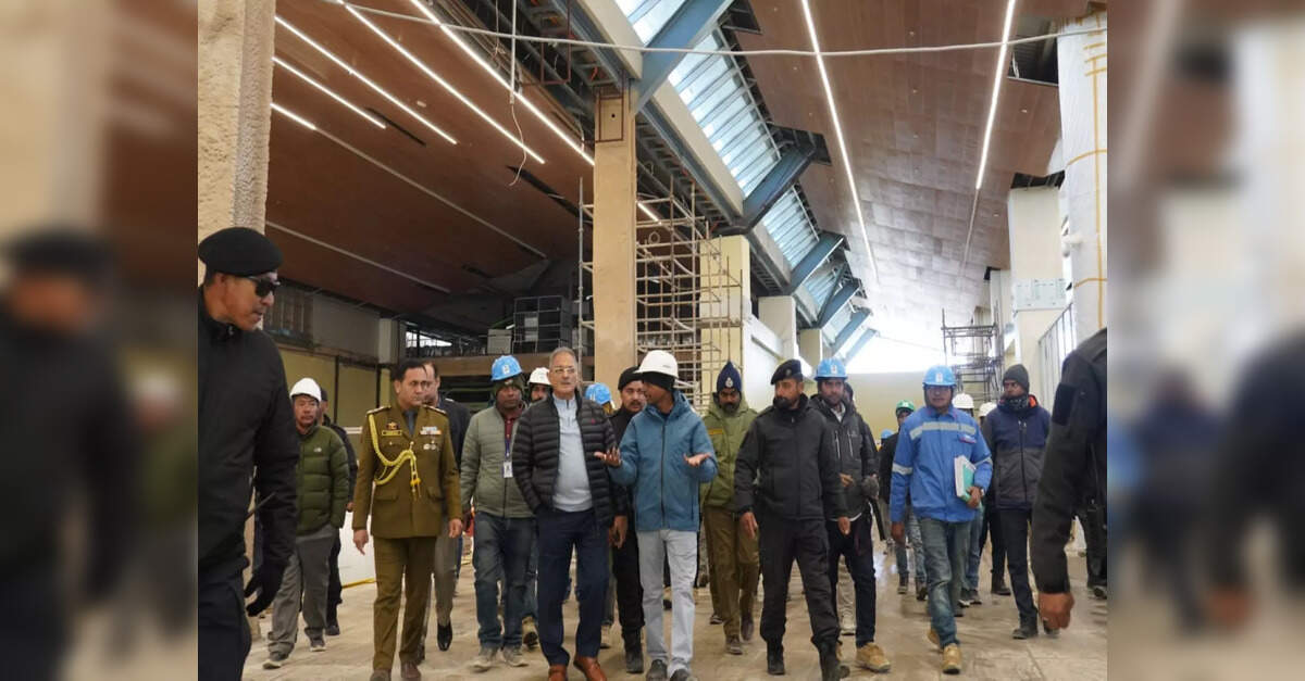 Ladakh LG Reviews Eco-Smart Airport Terminal Progress in Leh, ETTravelWorld Ladakh LG Reviews Eco-Smart Airport Terminal Progress in Leh, ETTravelWorld